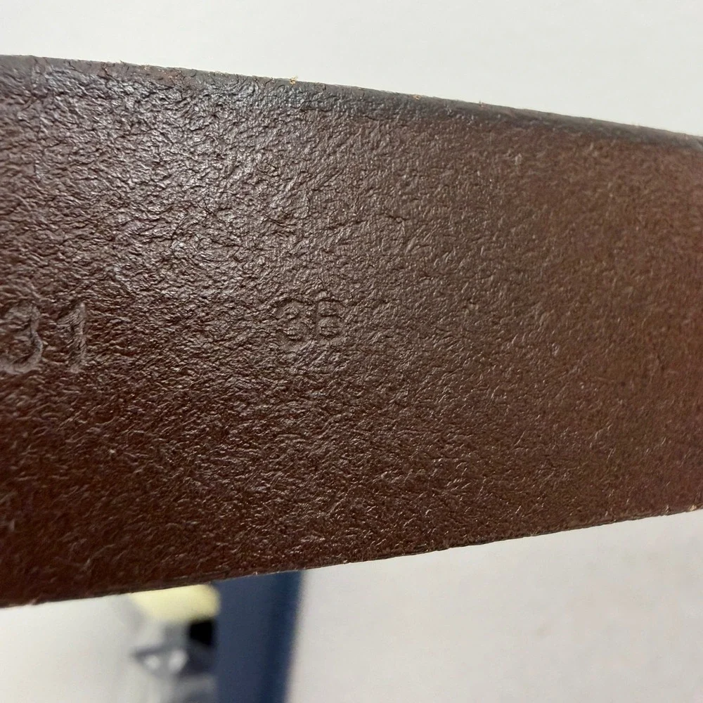 Banana Republic Belt Mens Size 36 Dark Brown Embossed Leather Brass Buckle 1.25